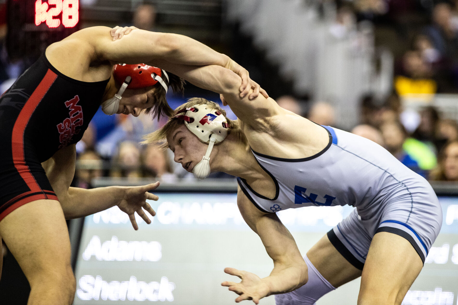 022022-owh-spo-statewrestling-LS16.jpg